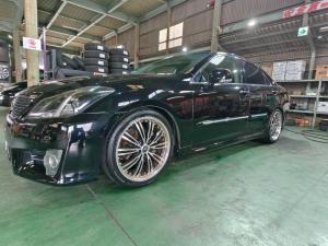 クラウン　タイヤ交換