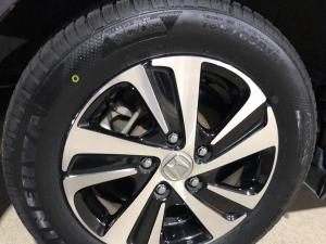 フリード　タイヤ交換