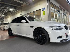 BMW　タイヤ交換入庫