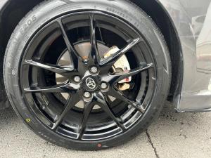 ヴィッツ　タイヤ交換