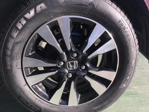 フィット　シャトル　タイヤ交換