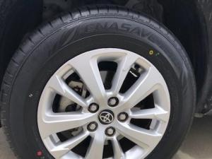 トヨタ　ヤリスクロス　タイヤ交換