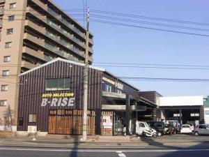 Ｂ－ＲＩＳＥ　湖山店