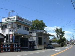 タイヤサービス中原