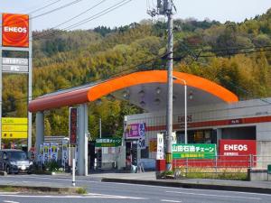 山田石油サービス(株) 松星苑前給油所