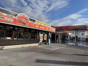 カーコンビニ倶楽部　古河東R125店　塚田自動車