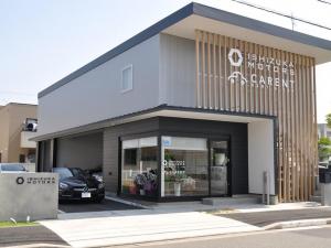 ISHIZUKA MOTORS (イシヅカモータース)