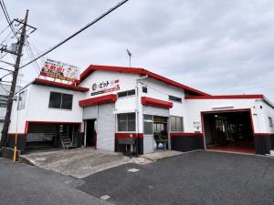 ピット千葉タイヤ交換専門店